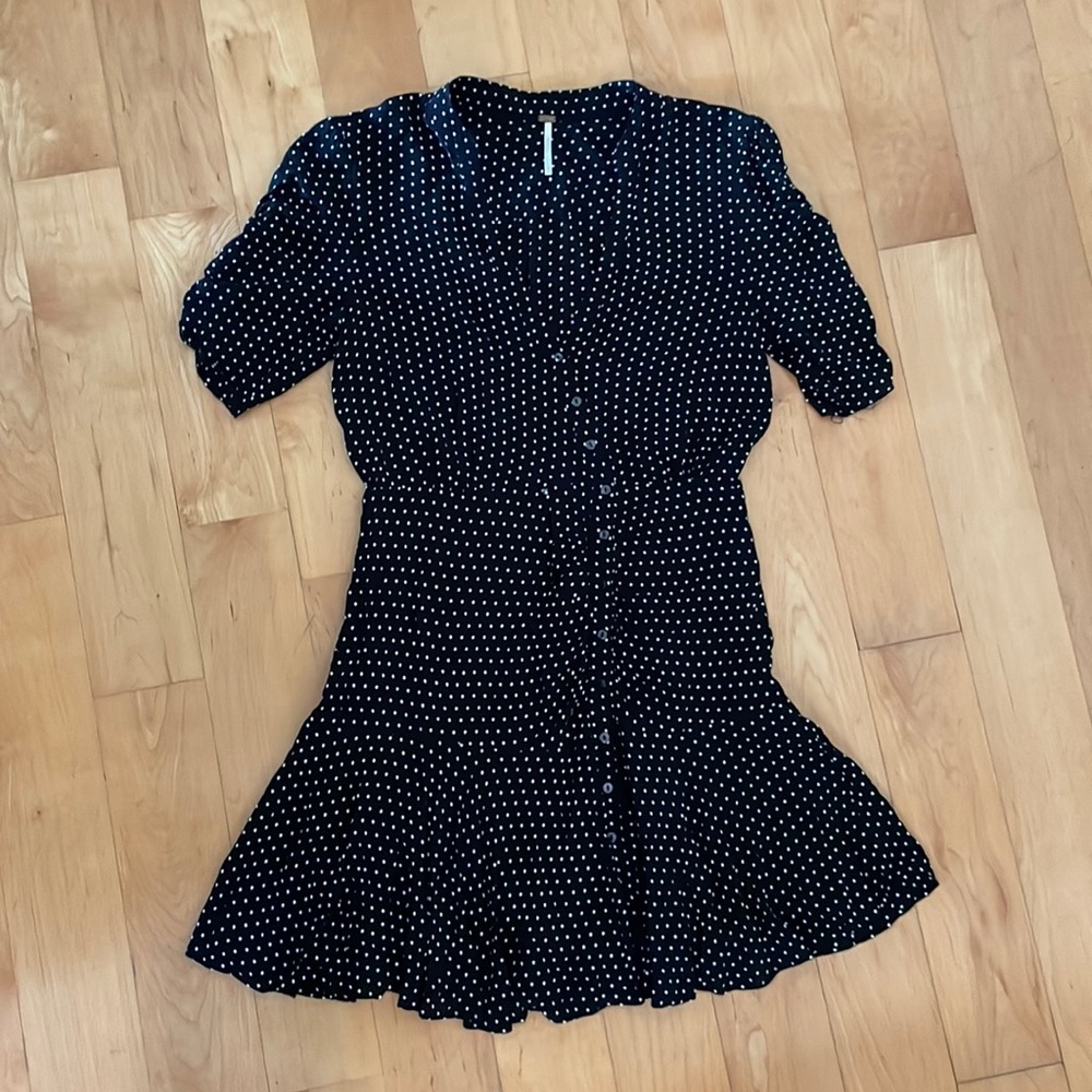 Free people medium dress button up ruffle